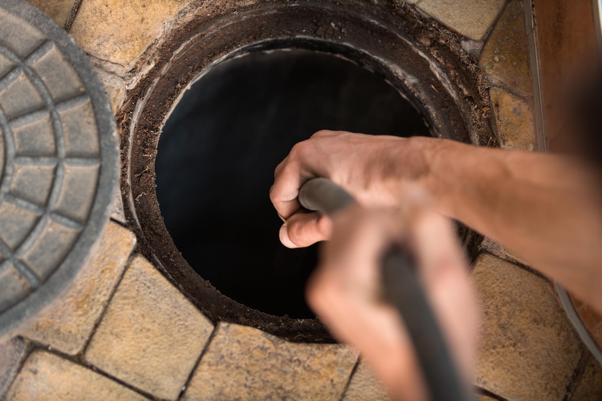 Sewer line cleaning in Kearns, Utah
